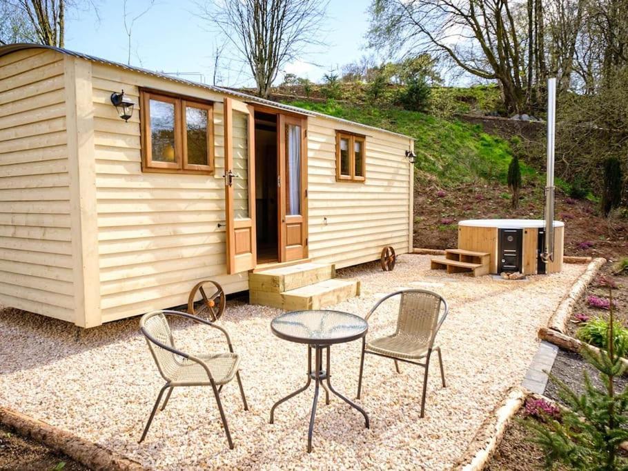Lintmill Lodges - Heather Shepherds Hut Sorn Exterior foto